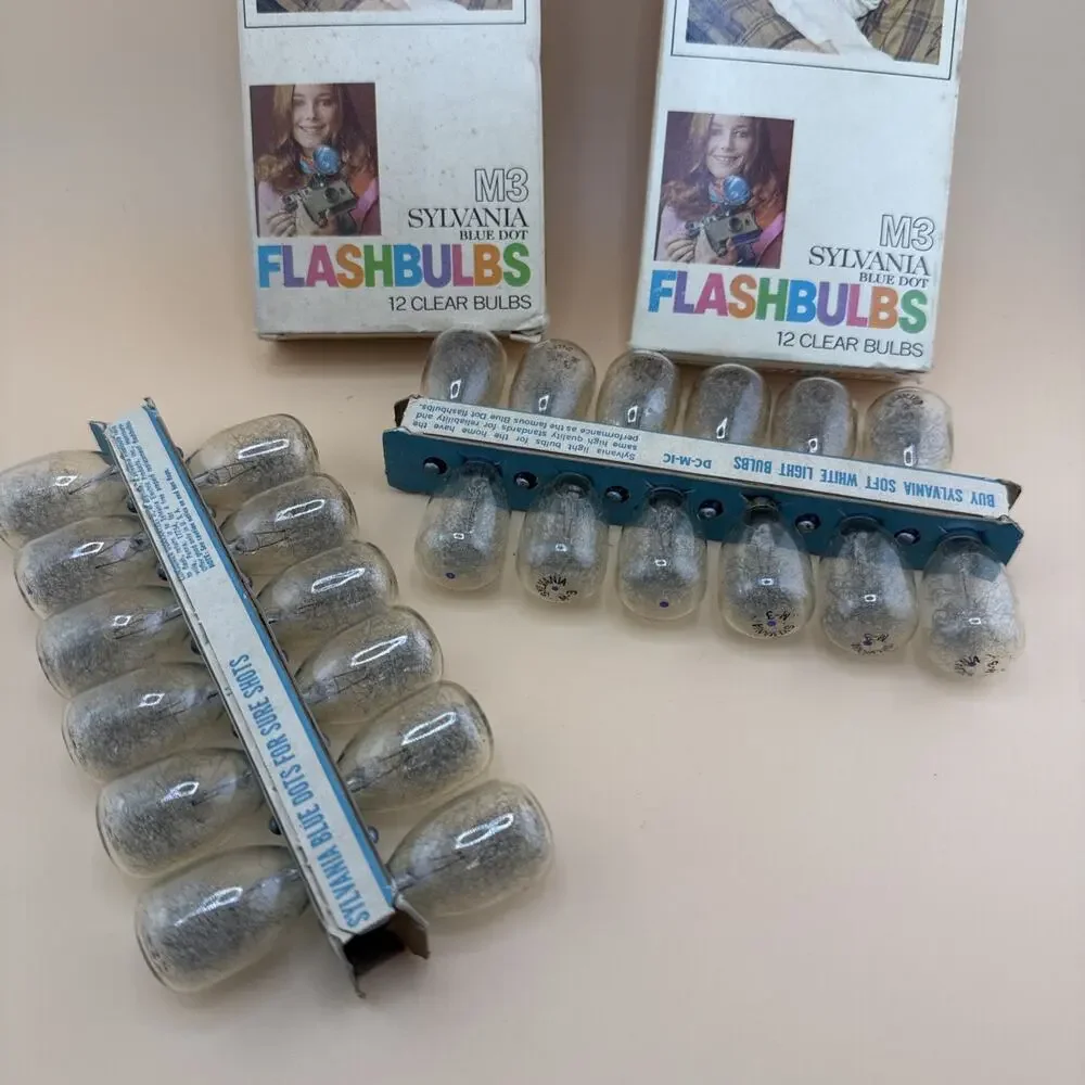 Vintage SYLVANIA Blue Dot FLASHBULBS M3. Original Box of 12 Clear Bulbs. 2 PACKS